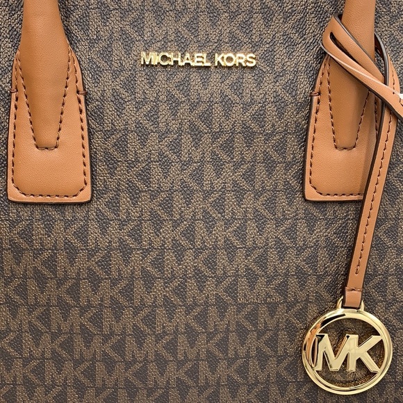 MICHAEL KORS AVRIL LARGE TOP ZIP SATCHEL BROWN/LUGGAGE SIGNATURE COLOR - Picture 13 of 16